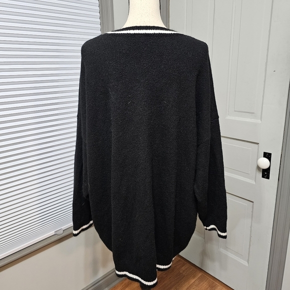 Torrid Pullover Crew Neck Sweater - Picture 7 of 8